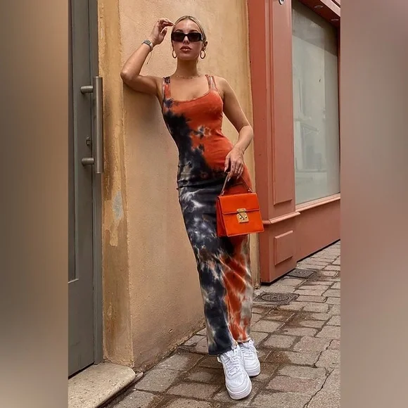 Fashion Nova Tie-Dye Maxi Dress Medium NWT - Picture 5 of 6